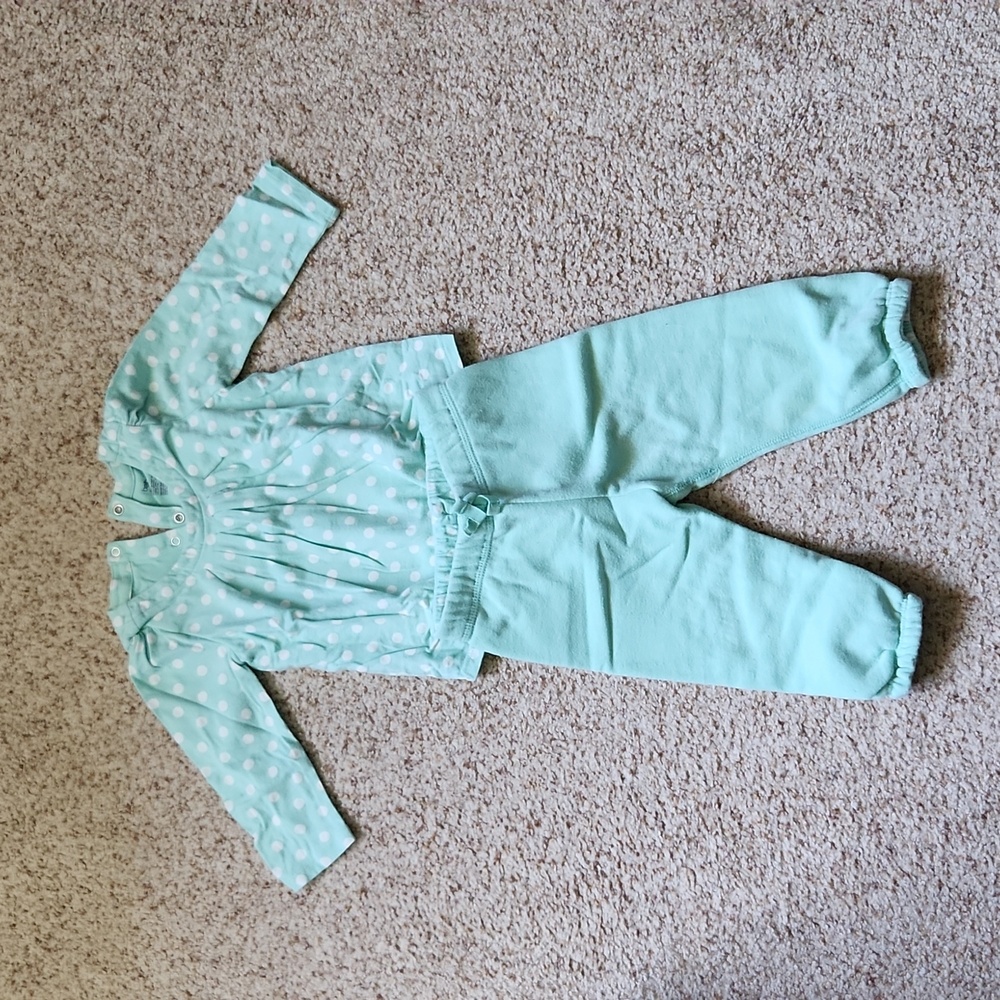 BabyGapy onesie set